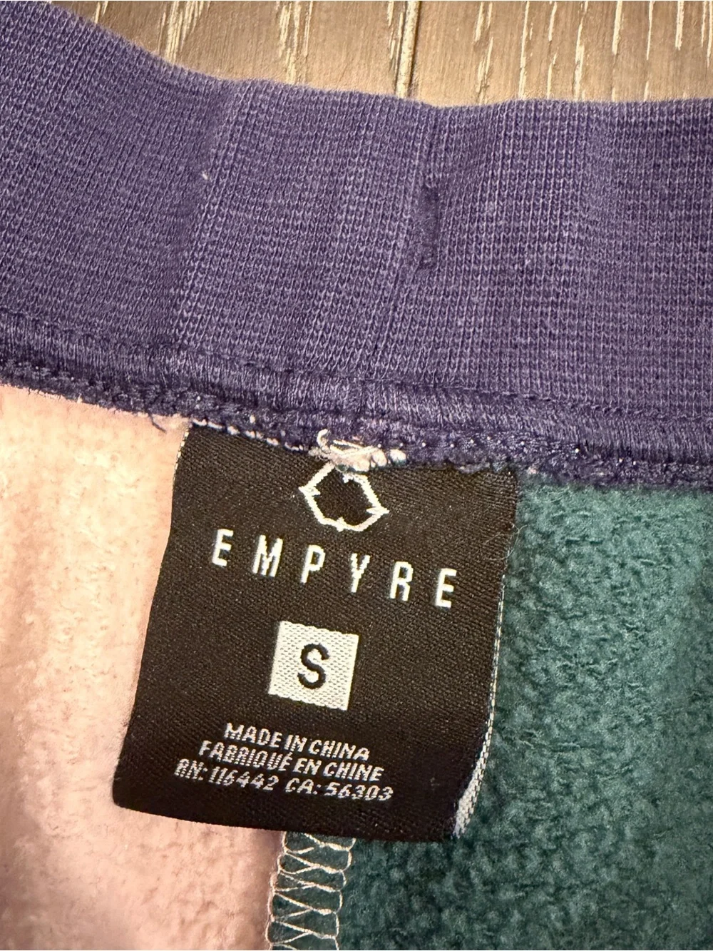 Empyre Men’s Green Pink & Navy Color Block Drawstring Shorts Sz Small Y2K